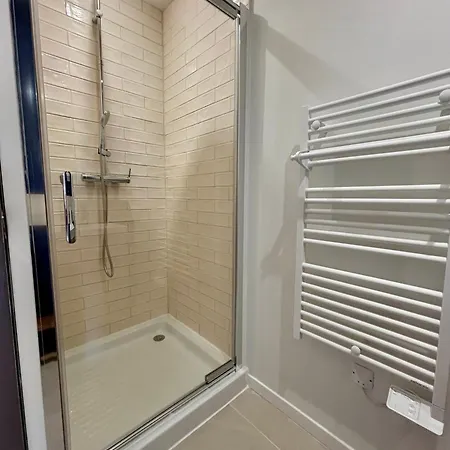 Centre - 4 Personnes Apartment